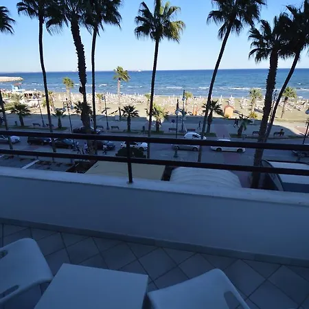 Krasas Flats דירה לרנקה