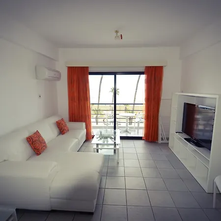Apartment Krasas Flats Larnaca