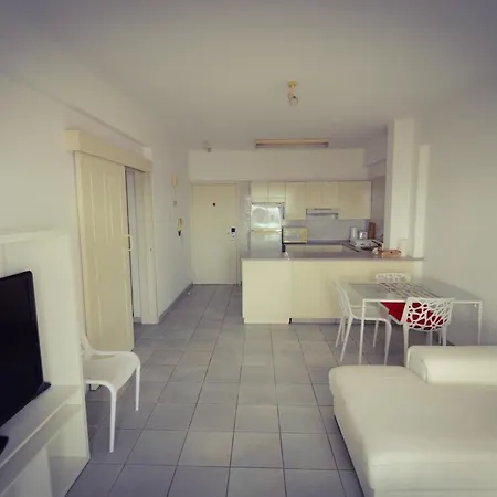 Krasas Flats * Larnaca