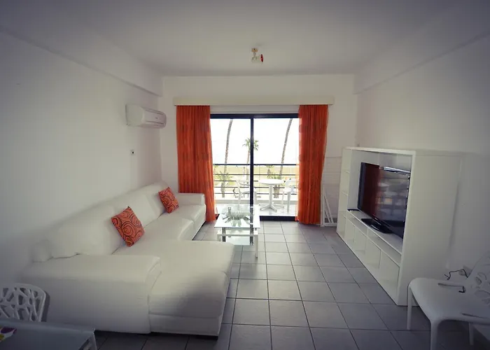 Apartament Krasas Flats Larnaca