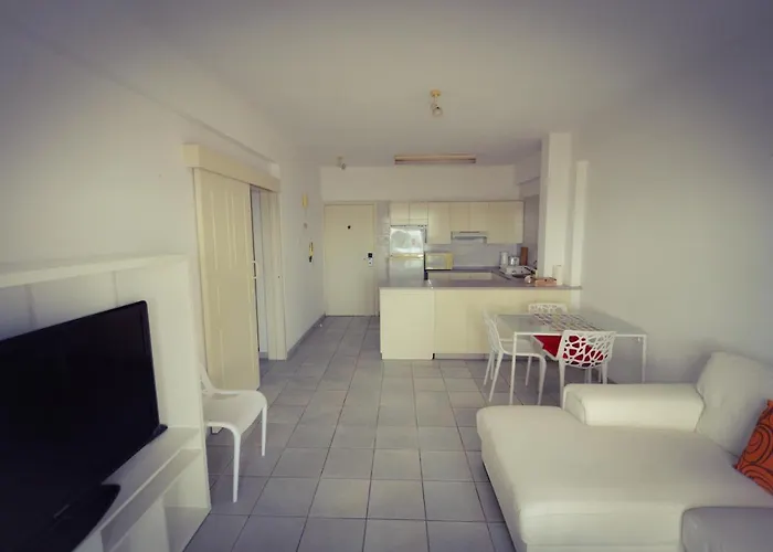 Krasas Flats * Larnaca