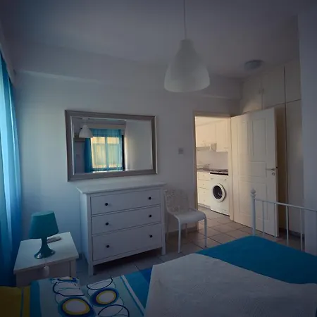 Krasas Flats Ларнака