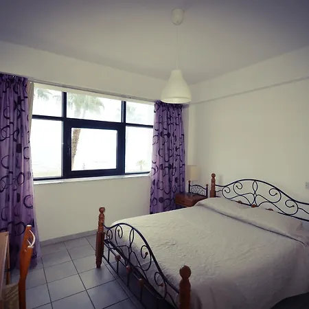 Krasas Flats * Ларнака