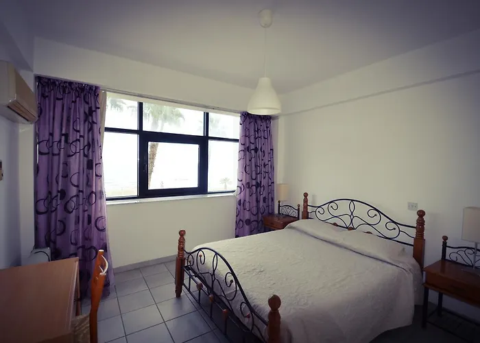 Krasas Flats * Larnaca